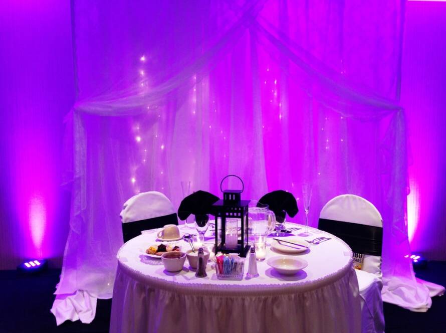 bride and groom table