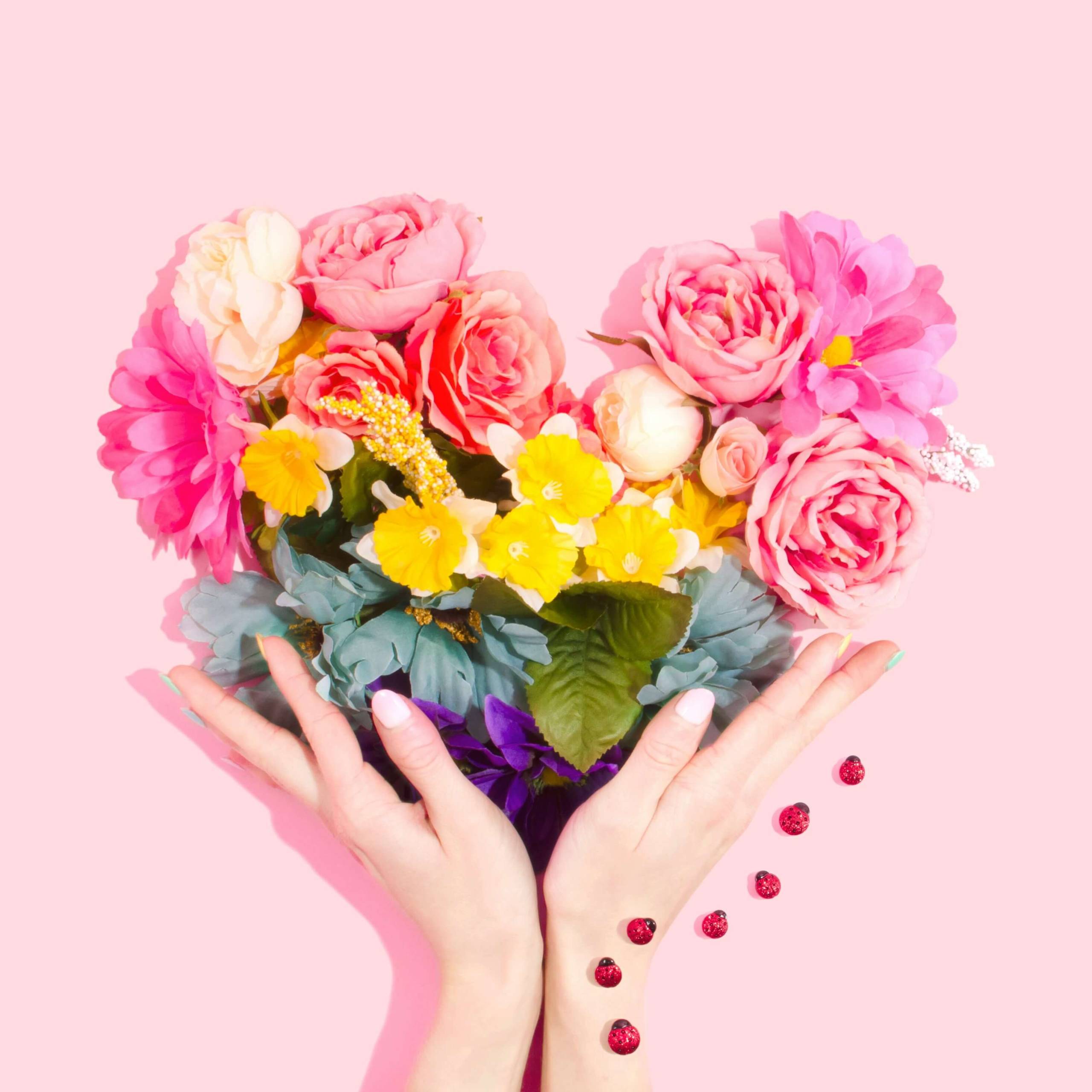 flowers arranged in heart